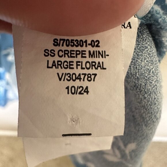 NWT Old Navy Floral Dress Pockets Blue Women L Empire Waist Cottage Crepe - Picture 7 of 7